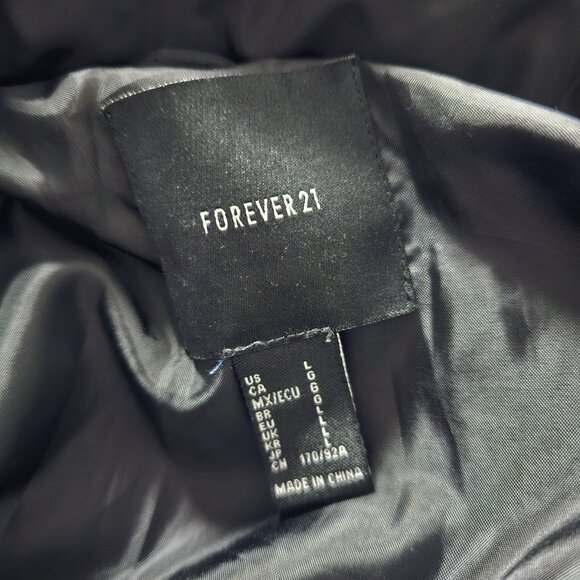 Forever 21 Black Puffer Jacket with Removeable Oversized Pink Faux Fur Hood L - Picture 3 of 7